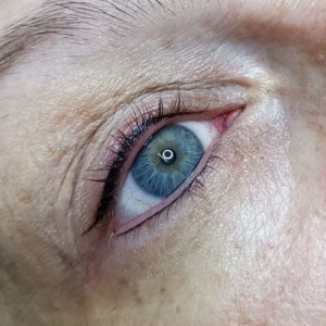 Wimpernkranzverdichtung Lidstrich Wimpernkranzverdichtung Lidstrich