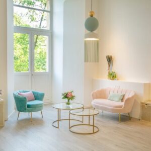 miderma-lounge-wartebereich-kosmetikstudio
